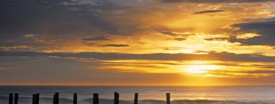 St. Clair Beach at Sunrise wallpaper